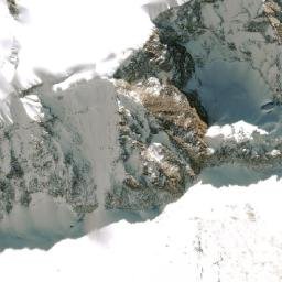 Satellite imagery of Nevado Jankho Uma, BO