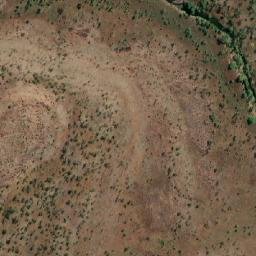 Satellite imagery of Spong Pyramid, AU