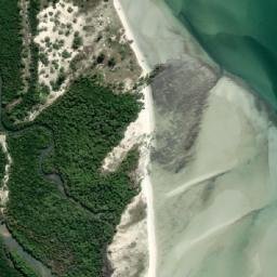 Satellite imagery of Ponta Selela, MZ
