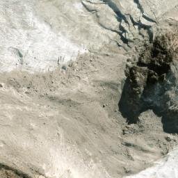 Satellite imagery of Nevado Quelluani, BO