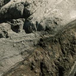 Satellite imagery of Nevado Quelluani, BO