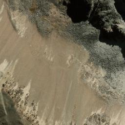 Satellite imagery of Patapatani, BO