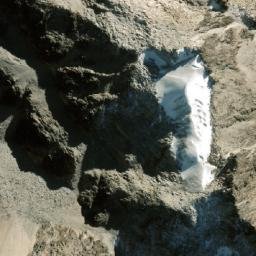 Satellite imagery of Patapatani, BO