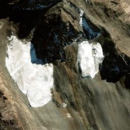 Satellite imagery of Patapatani, BO