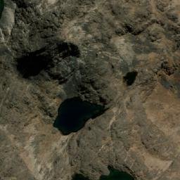 Satellite imagery of Cerro Kenasani, BO