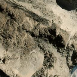 Satellite imagery of Nevado Vinohuara, BO
