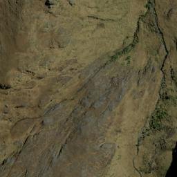 Satellite imagery of Cerro Kapata, BO