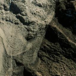Satellite imagery of Nevado Vinohuara, BO
