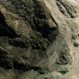 Satellite imagery of Nevado Vinohuara, BO