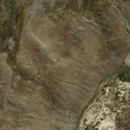 Satellite imagery of Cruz Loma, BO