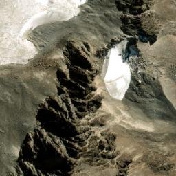 Satellite imagery of Cerro de la Apacheta, BO