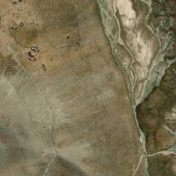 Satellite imagery of Cruz Loma, BO