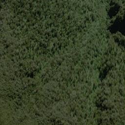 Satellite imagery of Cerro Pachalaya, BO