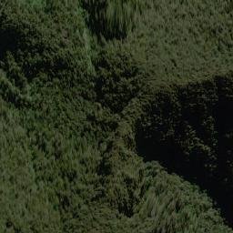 Satellite imagery of Cerro Pachalaya, BO