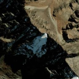 Satellite imagery of Taracarca, BO