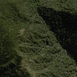 Satellite imagery of Cerro Pachalaya, BO