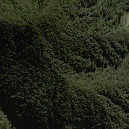Satellite imagery of Cerro Pachalaya, BO