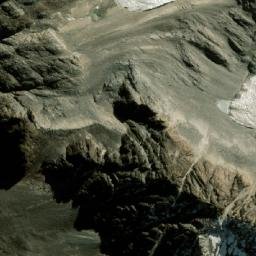 Satellite imagery of Pico Linco Grande, BO