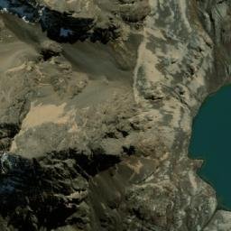 Satellite imagery of Cerro Jipata, BO