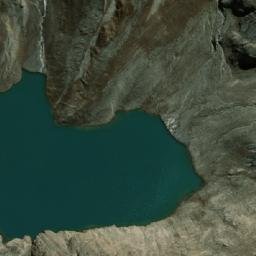 Satellite imagery of Cerro Jipata, BO