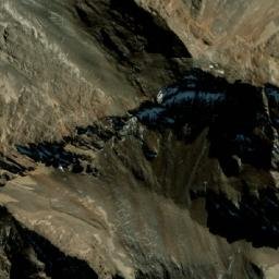 Satellite imagery of Nevado Hichucota, BO