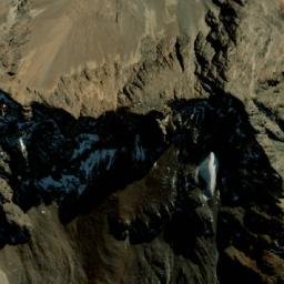 Satellite imagery of Nevado Hichucota, BO