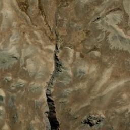 Satellite imagery of Cerro Esperanza, BO