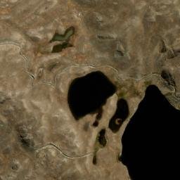 Satellite imagery of Cerro Esperanza, BO