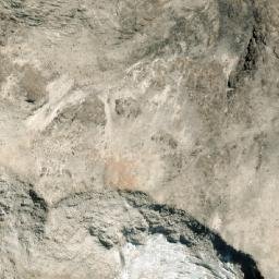 Satellite imagery of Cerro Chekhapa, BO