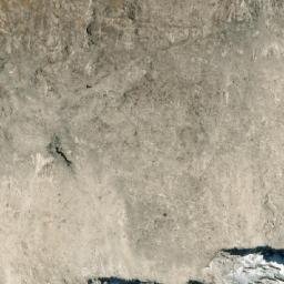 Satellite imagery of Cerro Chekhapa, BO
