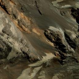 Satellite imagery of Cerro Mamailloca, BO