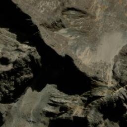 Satellite imagery of Cerro Chunahui, BO