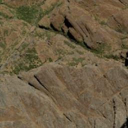 Satellite imagery of Cerro Rosario, BO