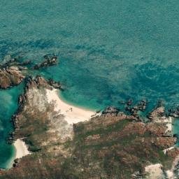 Satellite imagery of Mid Rock, AU