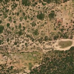 Satellite imagery of Amutenha, AO