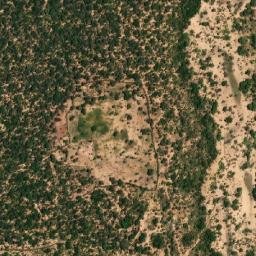 Satellite imagery of Amutenha, AO