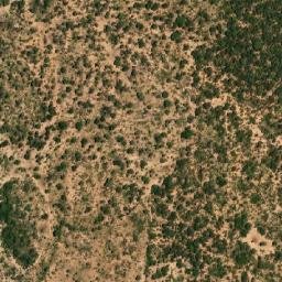 Satellite imagery of Amutenha, AO