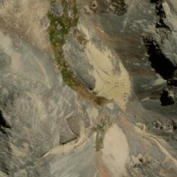 Satellite imagery of Pico Jampaturi, BO