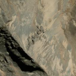 Satellite imagery of Pico Jampaturi, BO