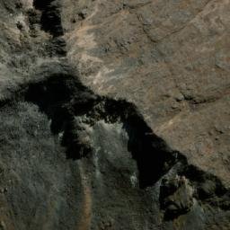 Satellite imagery of Abra Taquesi, BO