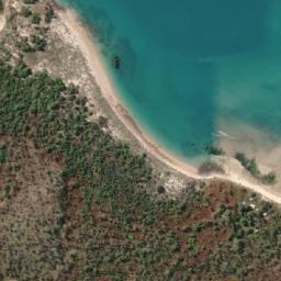 Satellite imagery of Awong Rock, AU
