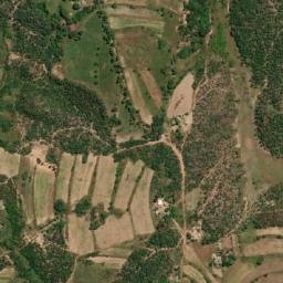Satellite imagery of Maxin, ZW