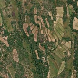 Satellite imagery of Maxin, ZW