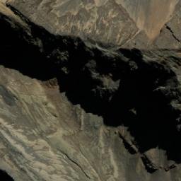 Satellite imagery of Cerro Linko Linko, BO