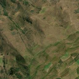 Satellite imagery of Cerro Killmani, BO