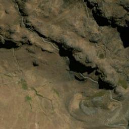 Satellite imagery of Pico de París, BO