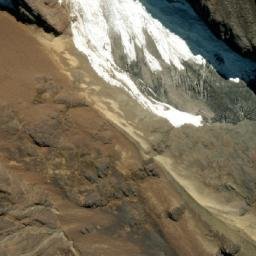 Satellite imagery of Pico Laicakollu, BO