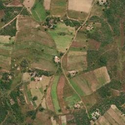 Satellite imagery of Makakutsi, ZW