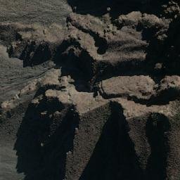 Satellite imagery of Cerro Condoriri Grande, BO