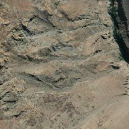 Satellite imagery of Cerro Condoriri Grande, BO